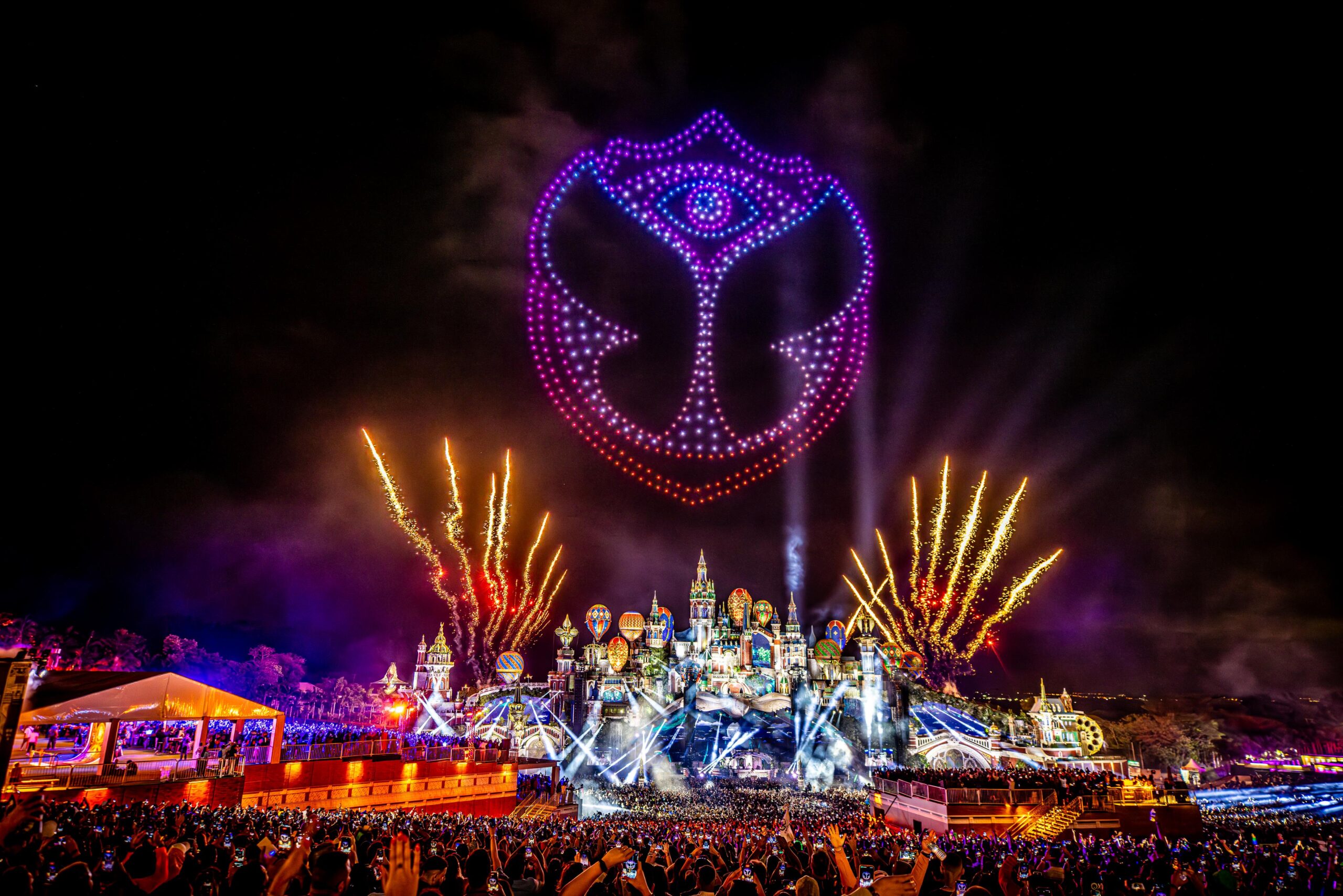 Tomorrowland Brasil 2025 divulga line-up com mais de 100 artistas