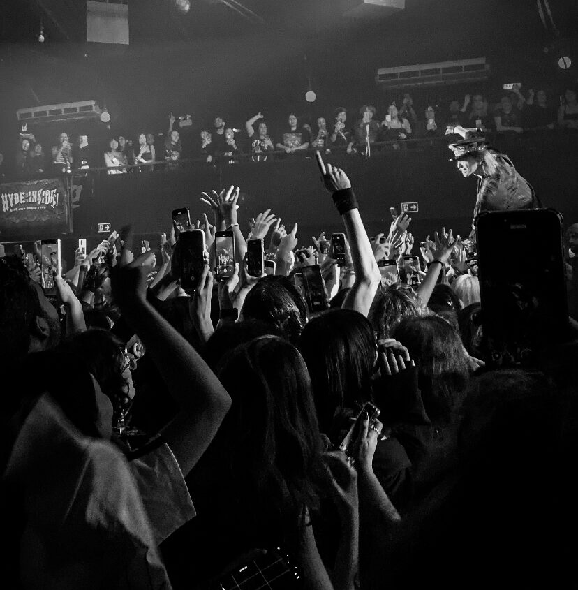 Hyde faz show histórico no Carioca Club em São Paulo