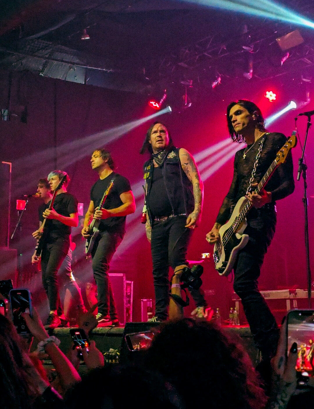 Alesana revive The Emptiness memorável no Carioca Club